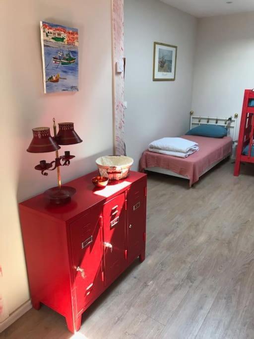 La Maison De Lea, Chambres D'Hotes De 14 Couchages Tournus Esterno foto
