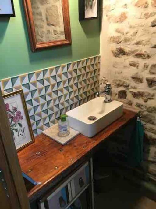 La Maison De Lea, Chambres D'Hotes De 14 Couchages Tournus Esterno foto