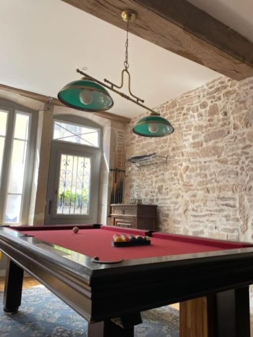 La Maison De Lea, Chambres D'Hotes De 14 Couchages Tournus Esterno foto